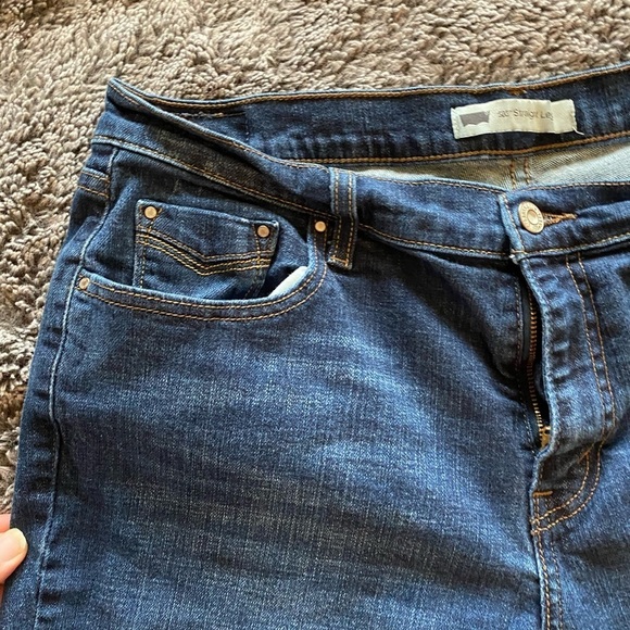 LEVI’S 505 Women’s Straight Leg Jeans - Picture 6 of 14
